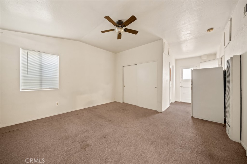 639 S 7th Street