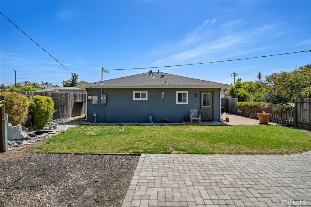 870 El Moro Avenue