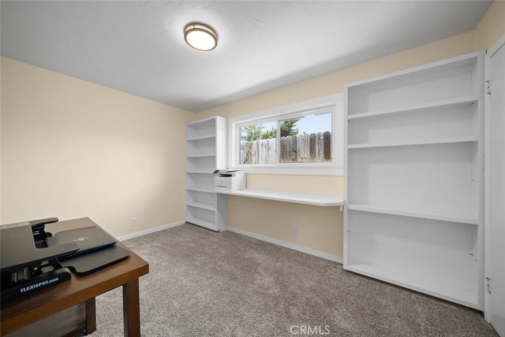 870 El Moro Avenue