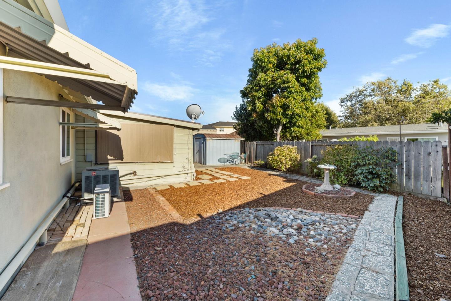 13594 Westboro DR