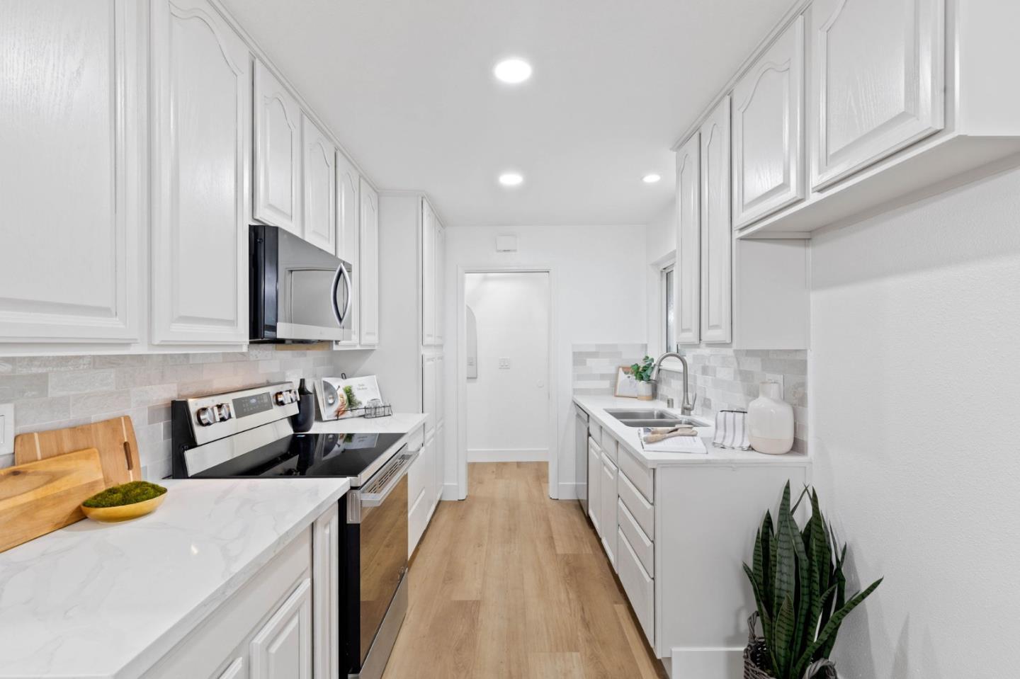 2271 Pumpherston Court