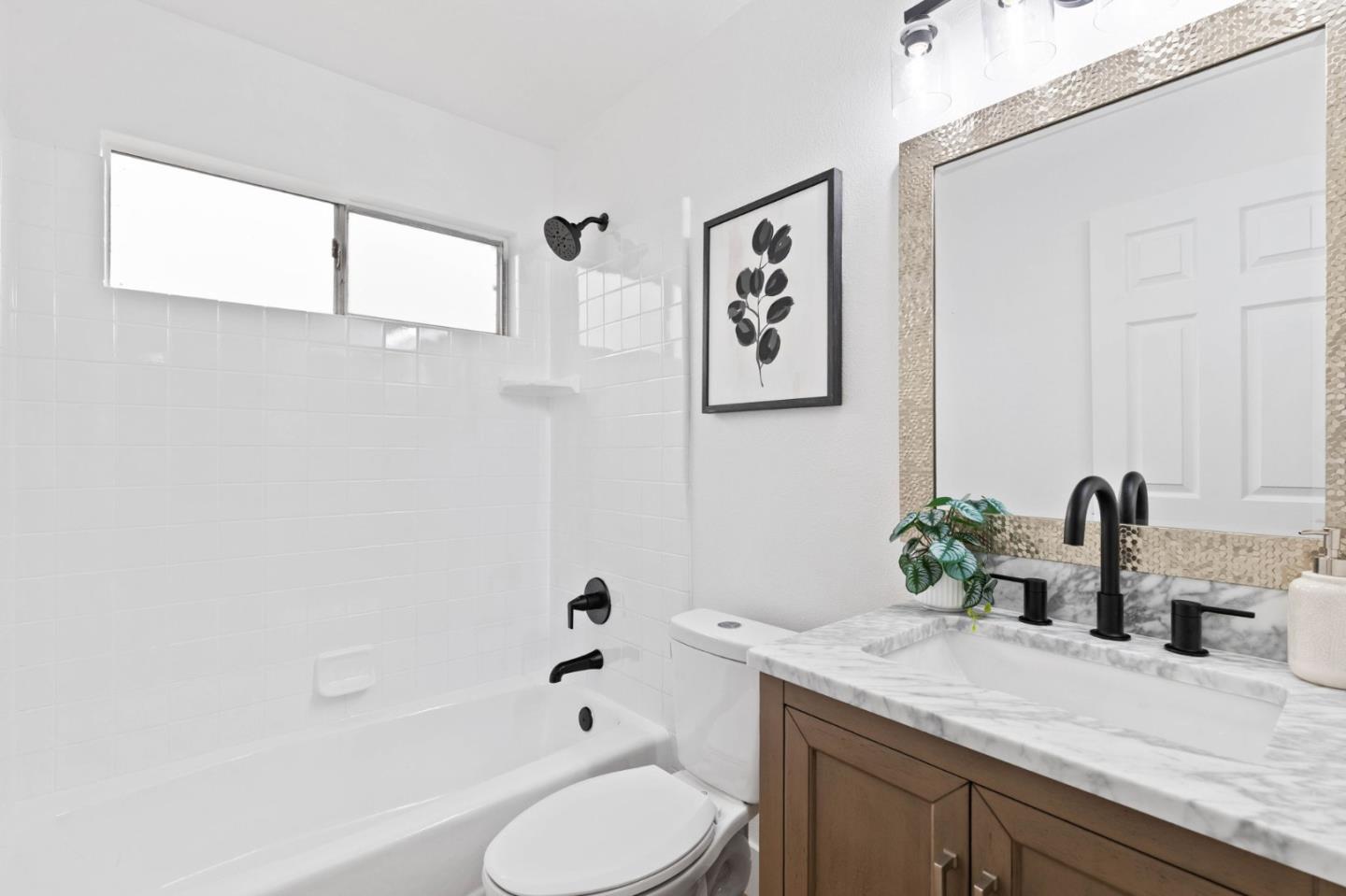 2271 Pumpherston Court