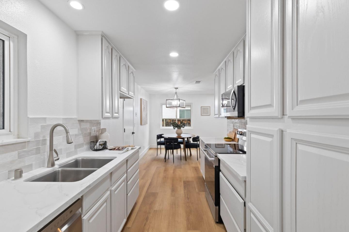 2271 Pumpherston Court