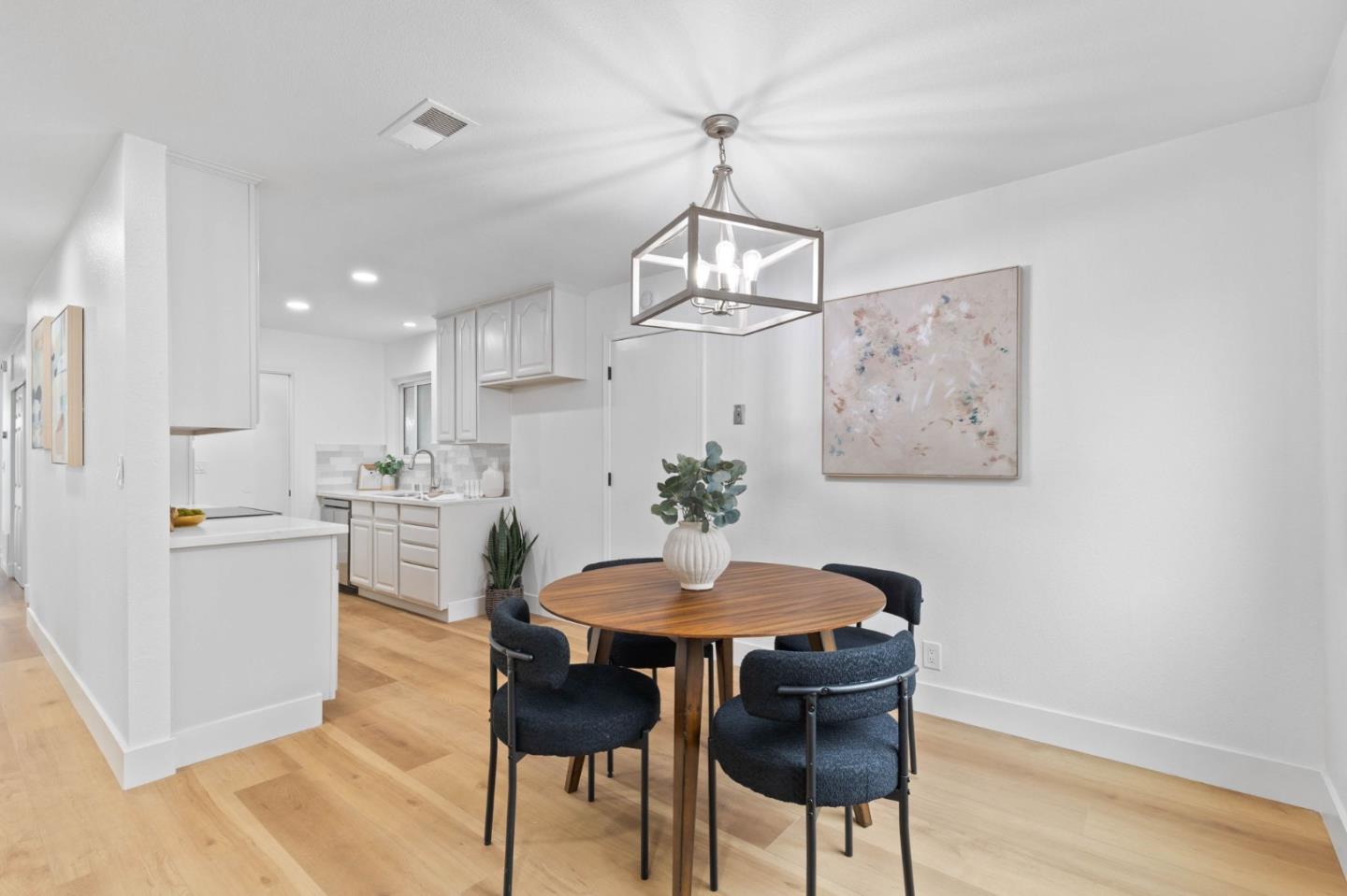 2271 Pumpherston Court