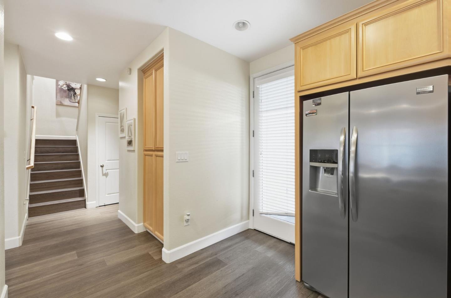 7942 English Oak Circle