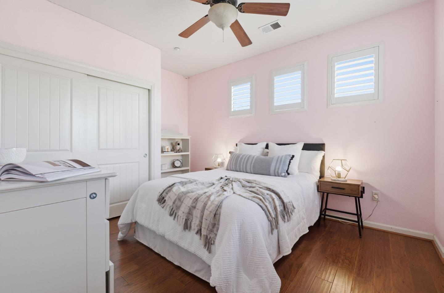 7942 English Oak Circle