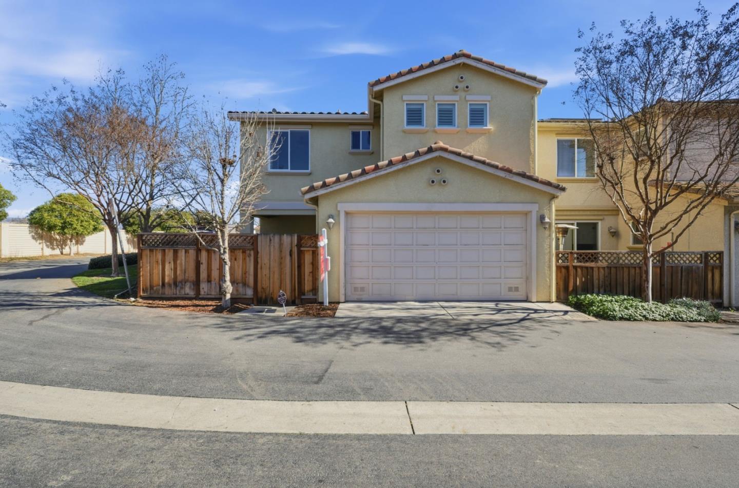 7942 English Oak Circle