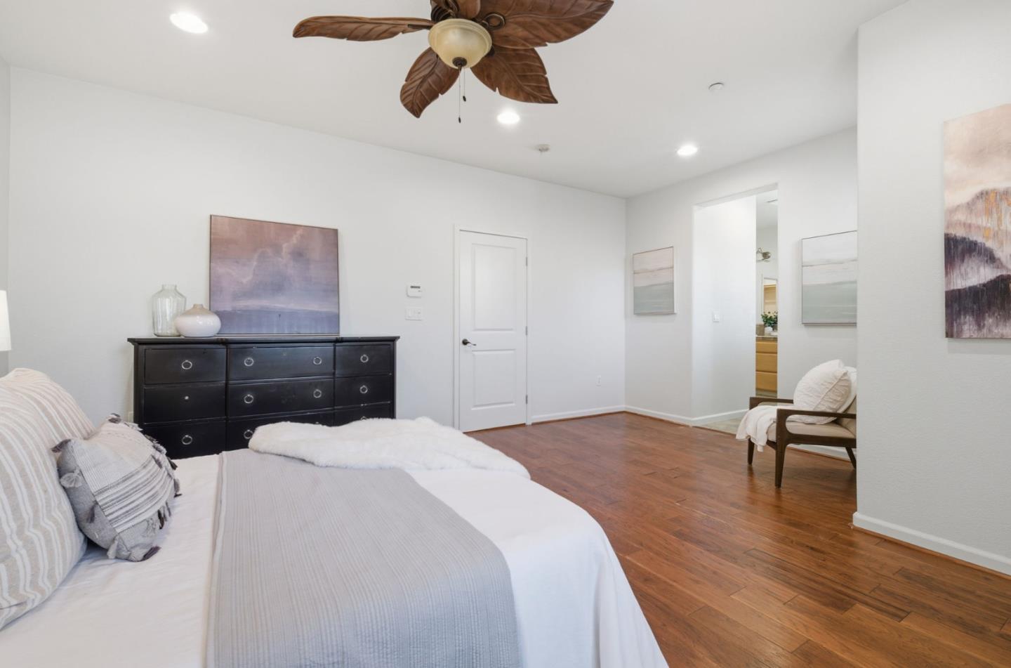 7942 English Oak Circle