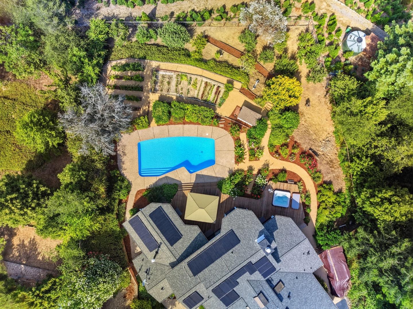 17575 Mountain Charlie RD
