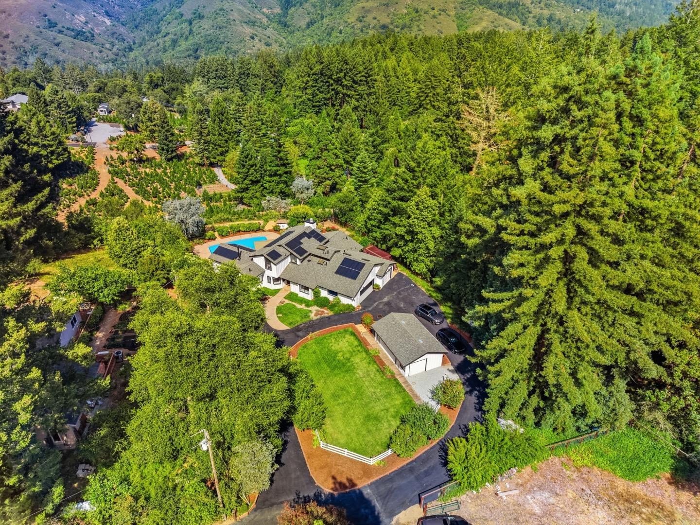 17575 Mountain Charlie RD