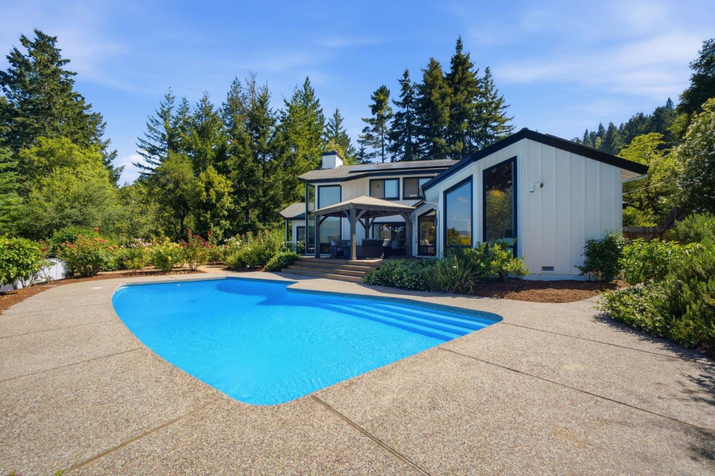 17575 Mountain Charlie RD