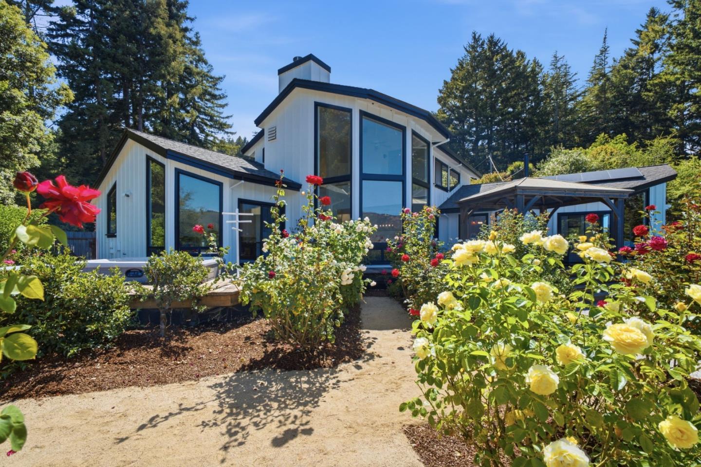 17575 Mountain Charlie RD
