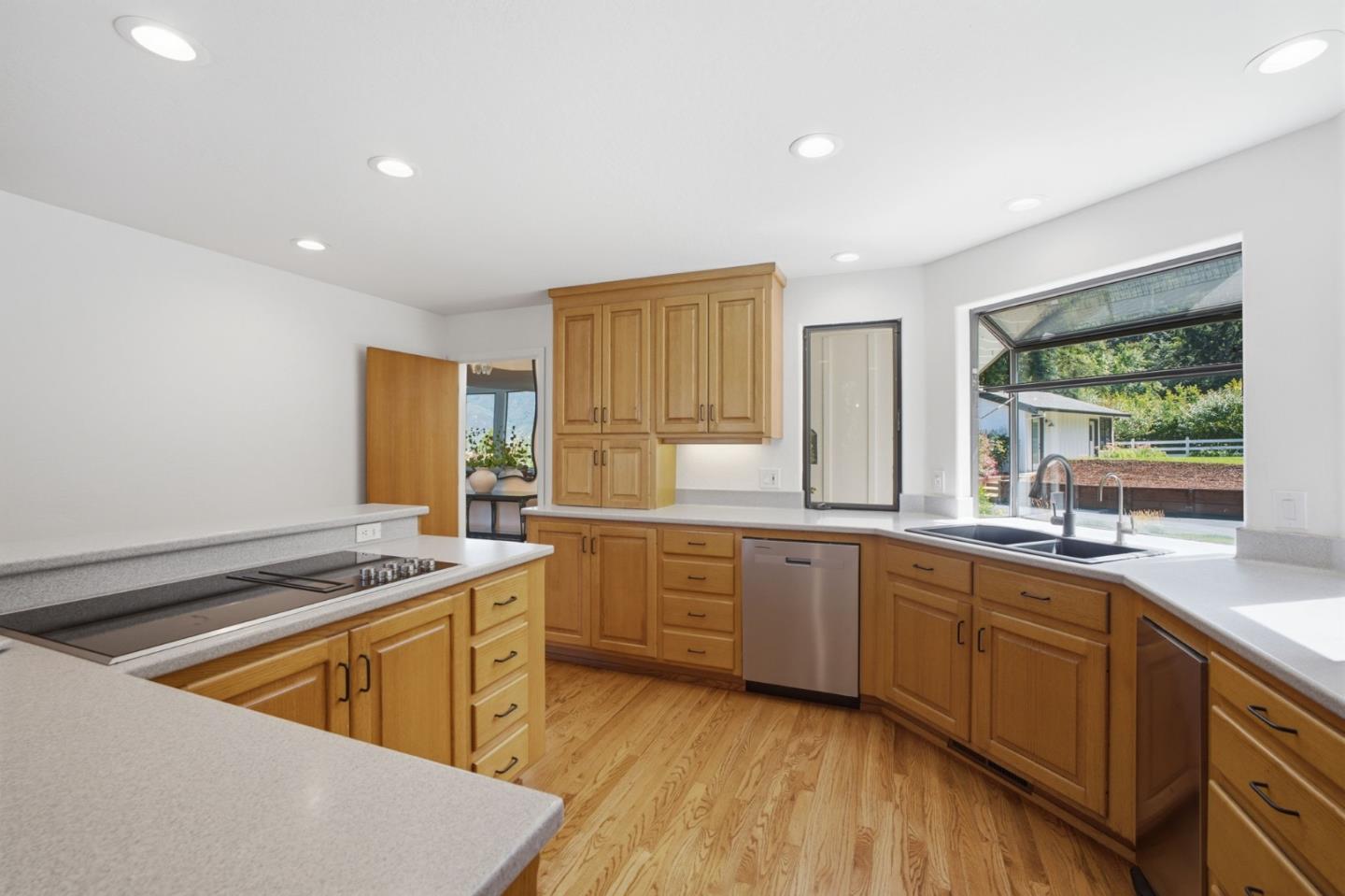 17575 Mountain Charlie RD
