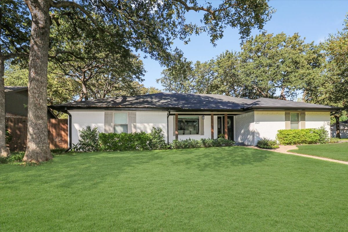 3021 Steve Drive