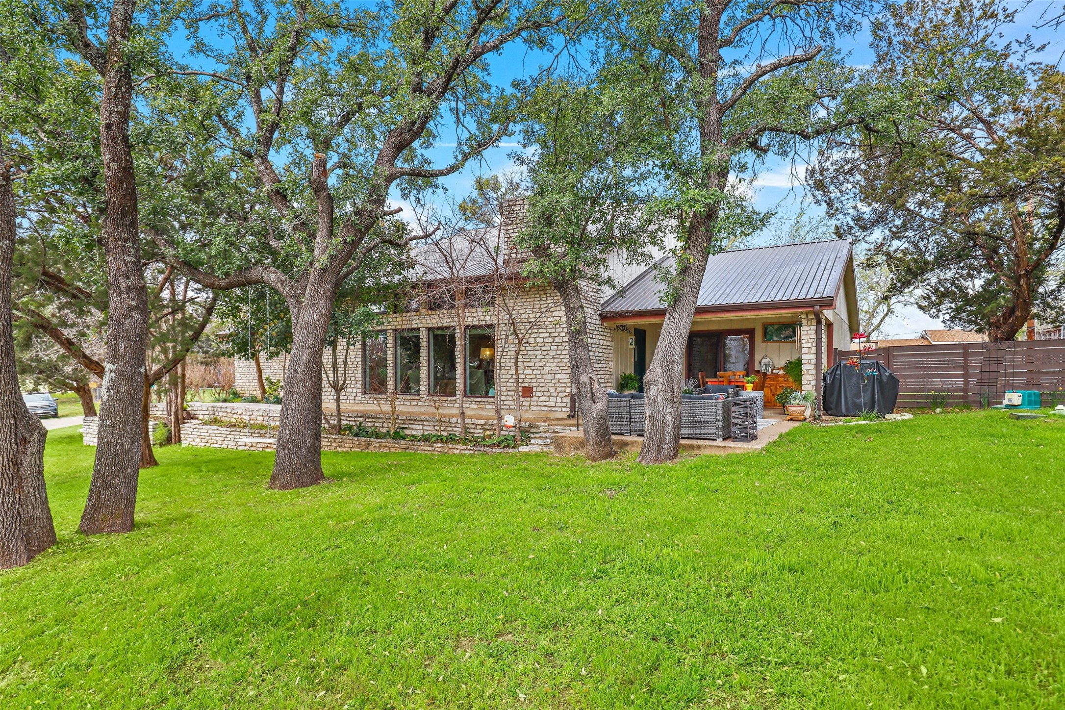 1110 Hidden Cove Trail