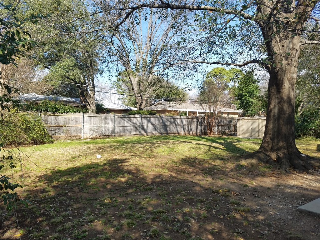 1611 White Way Drive