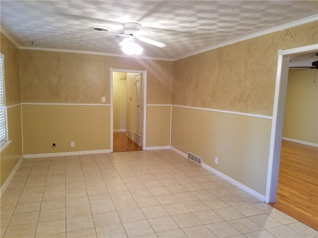 1611 White Way Drive