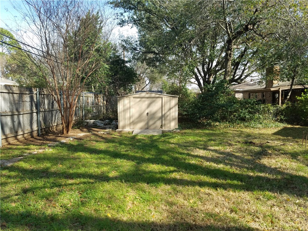 1611 White Way Drive