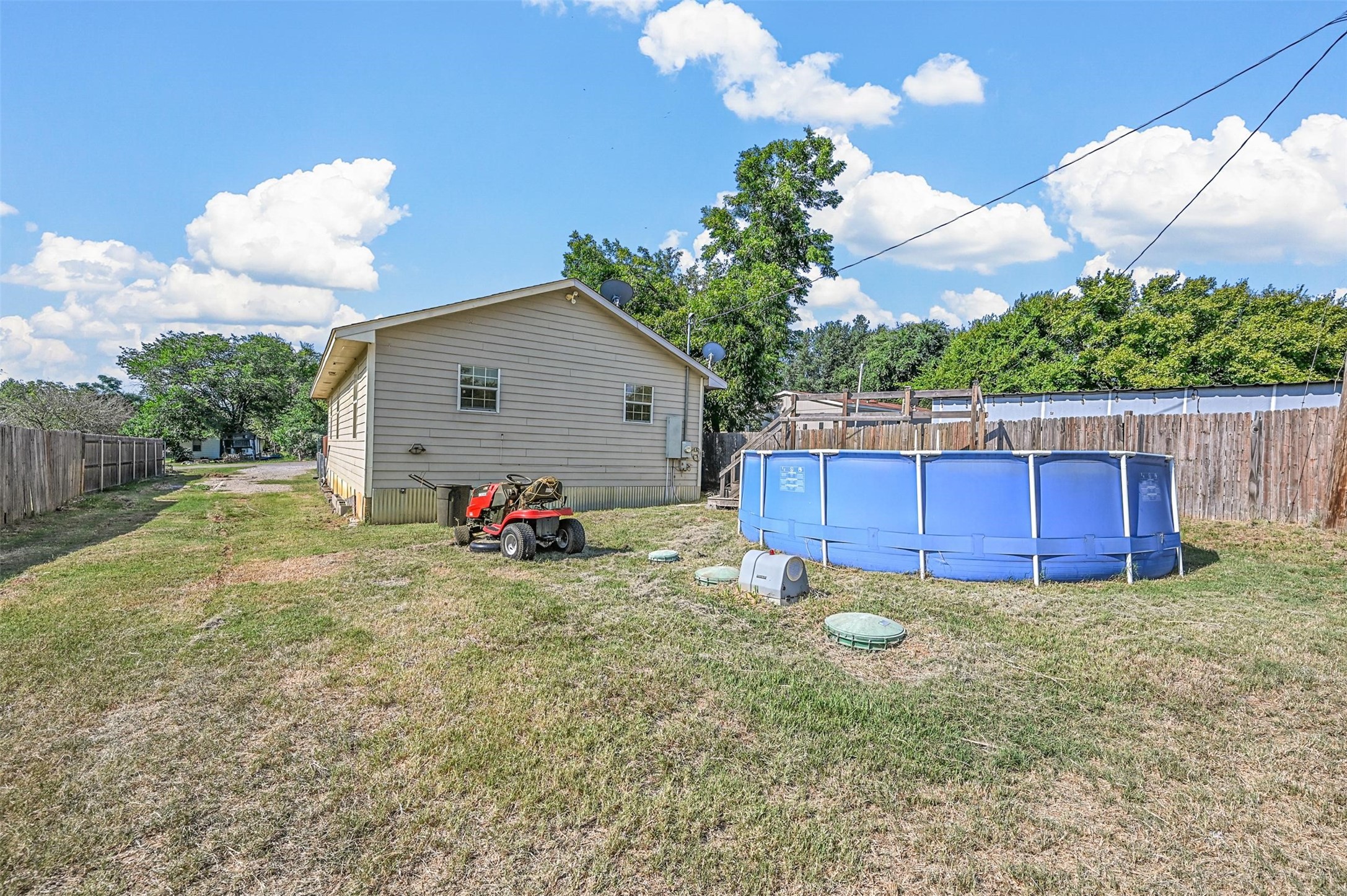 6215 Garden Acre Drive