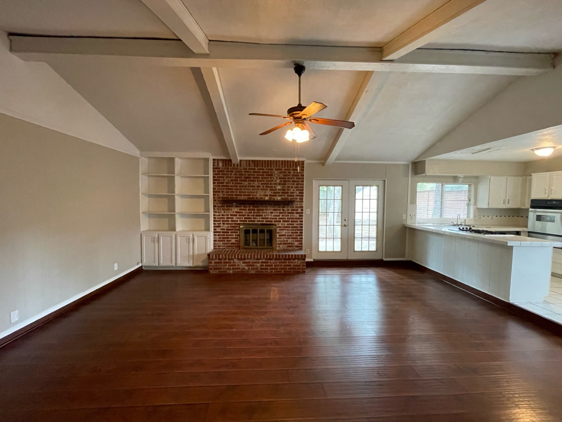 5500 Holly Trail