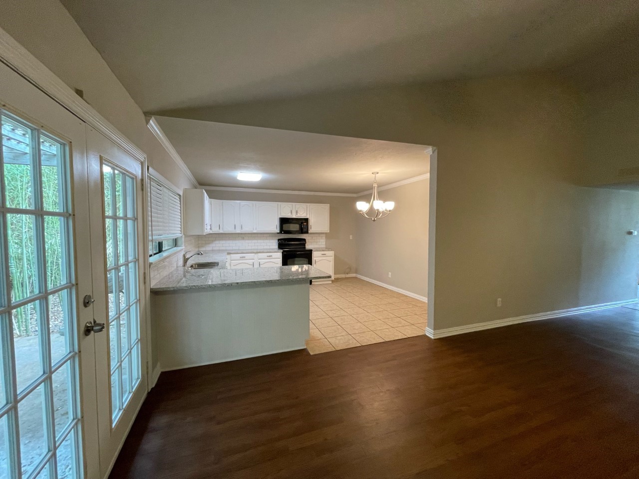 4206 Cranbrook Drive