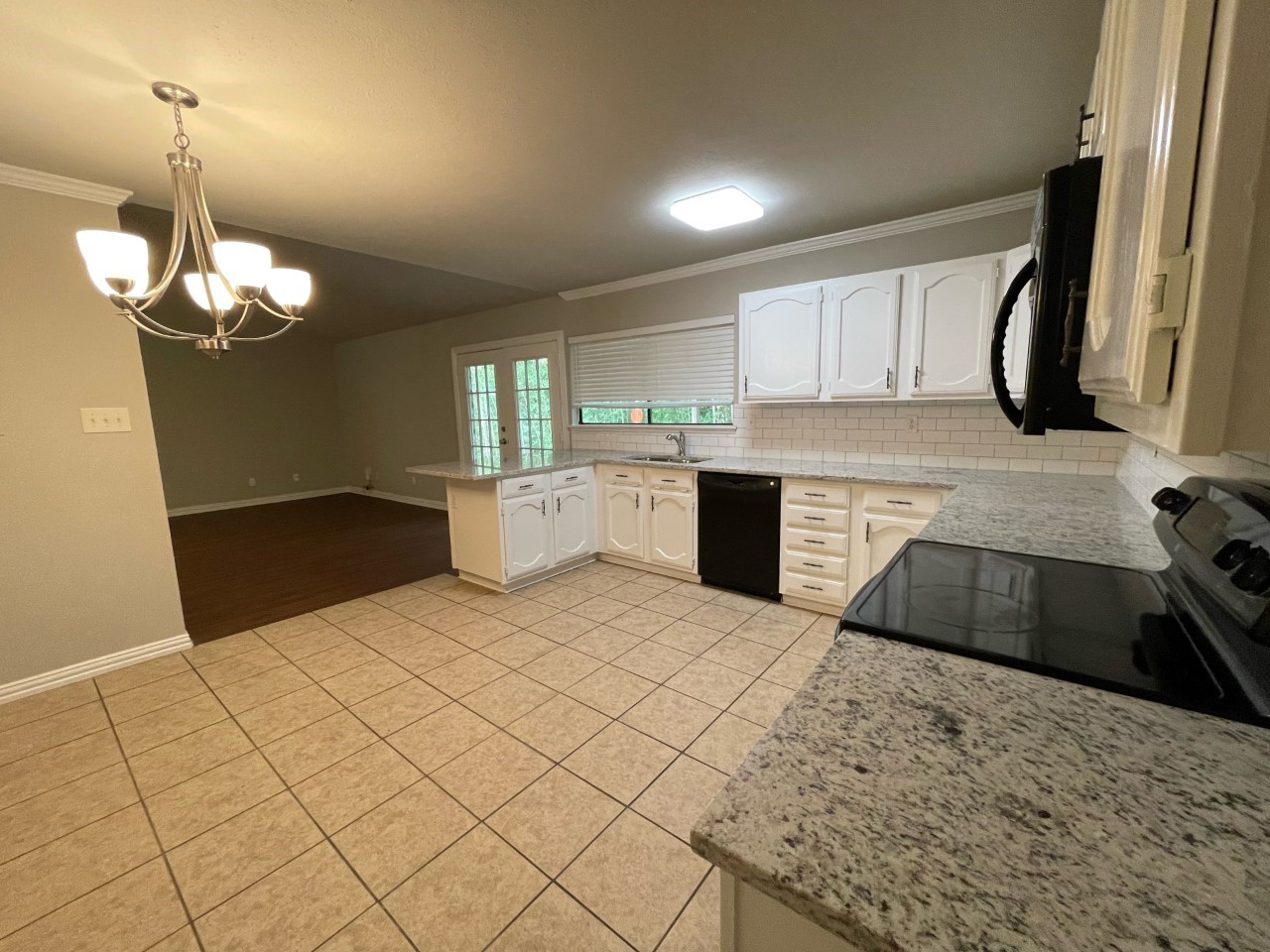 4206 Cranbrook Drive