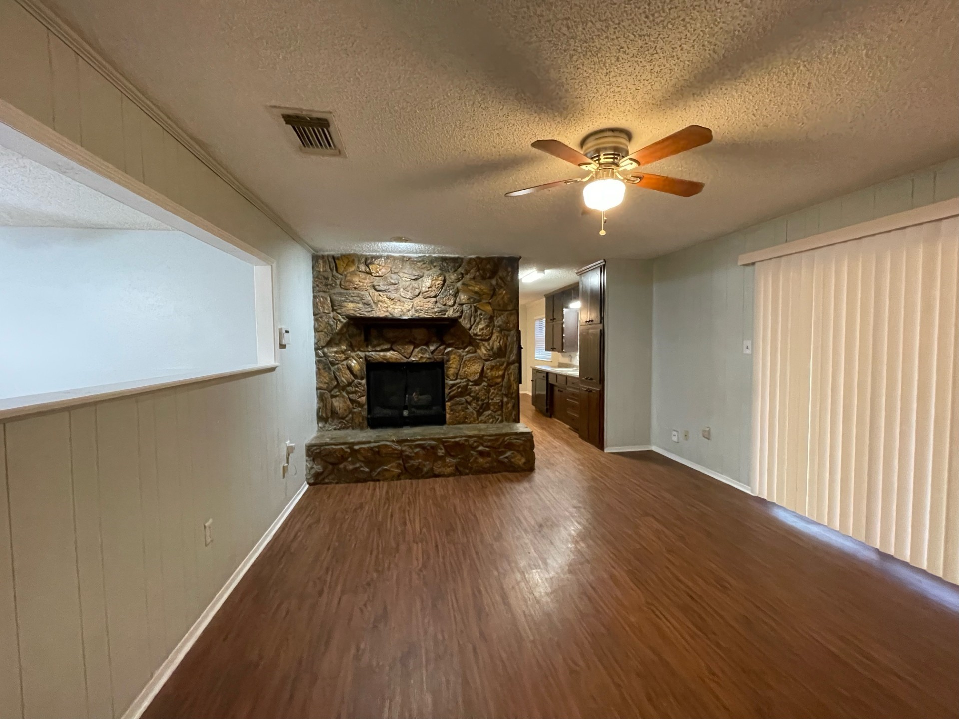 2111 Laura Lane
