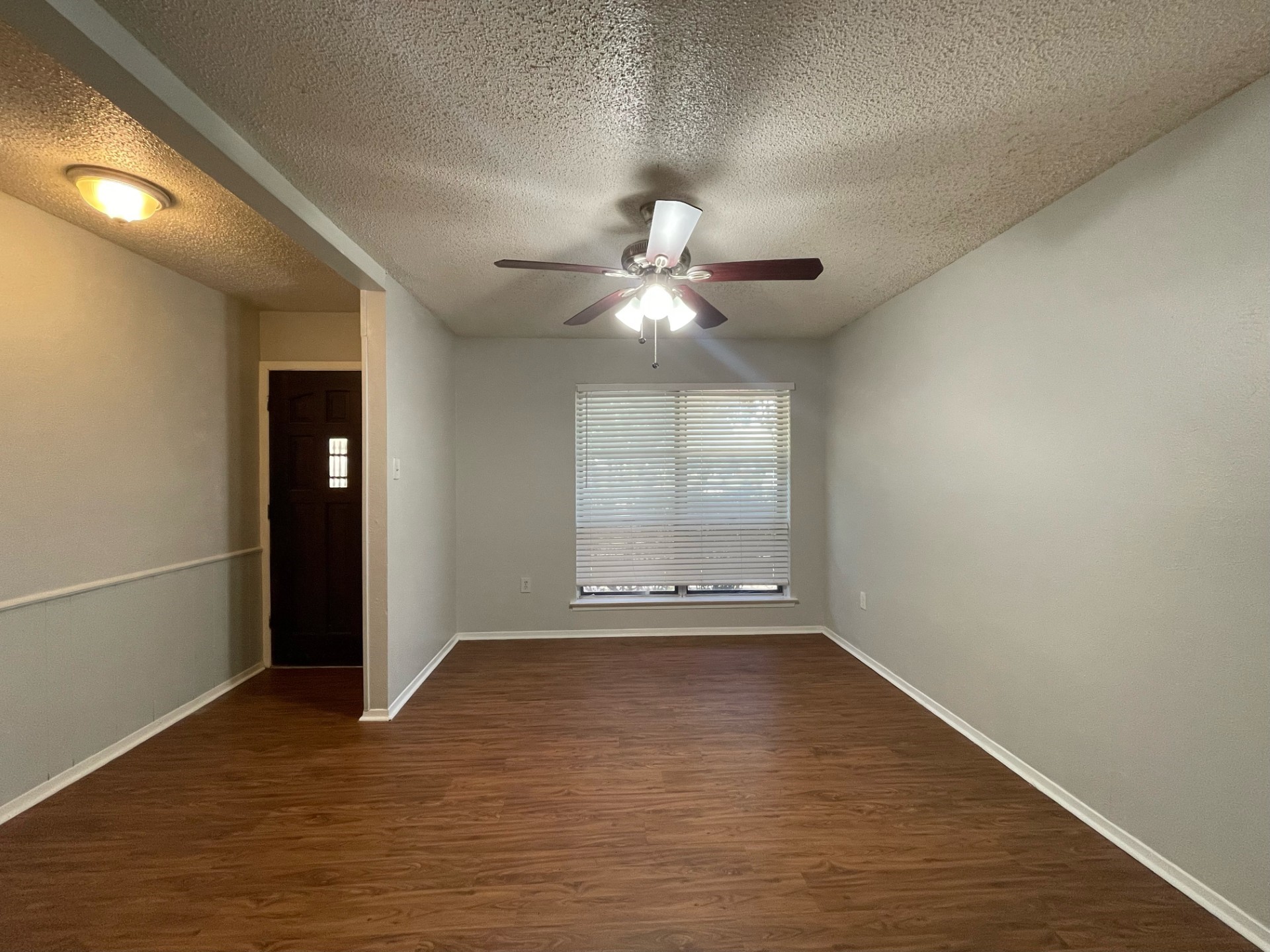 2111 Laura Lane