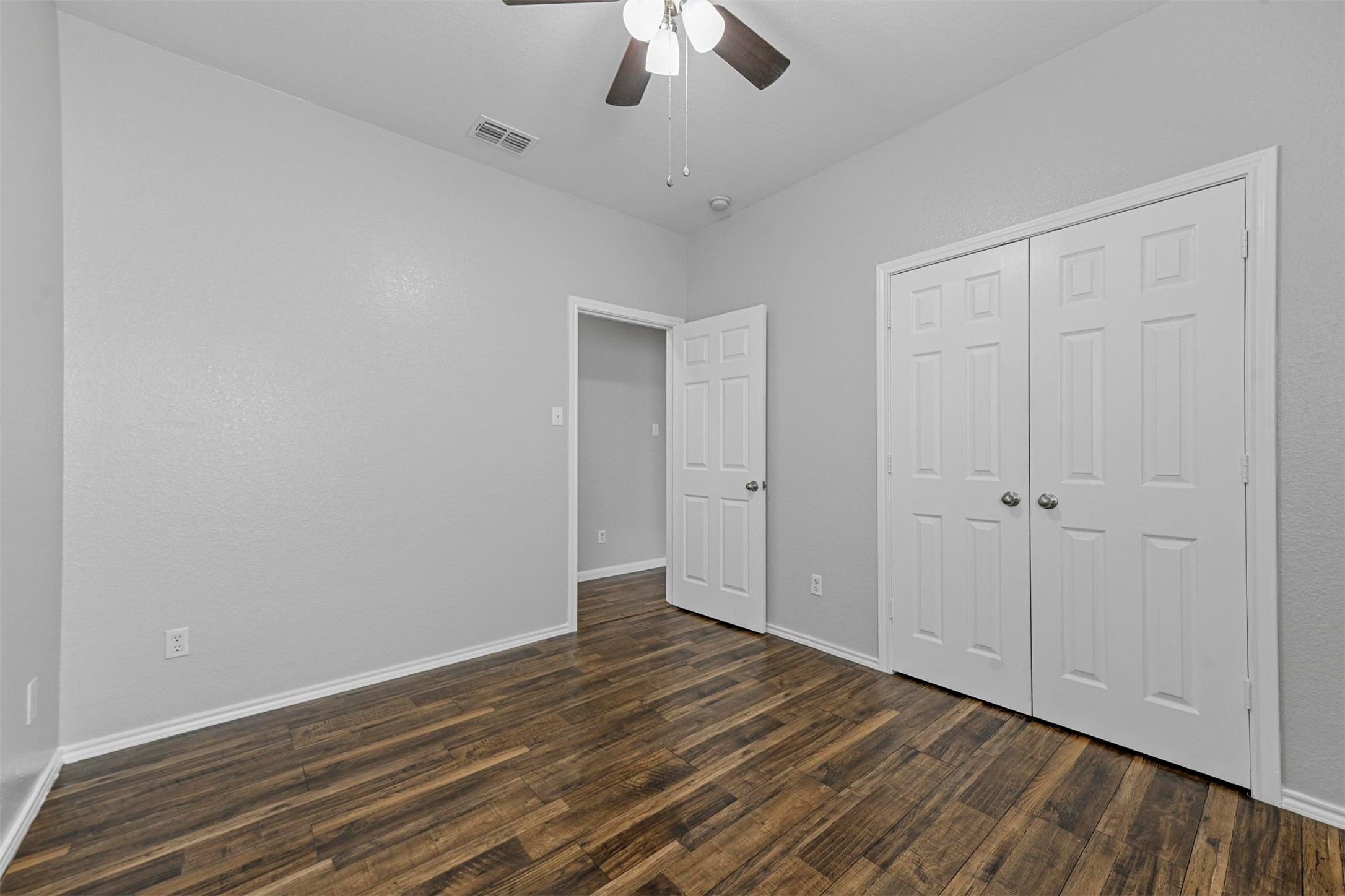 832 Walnut Street
