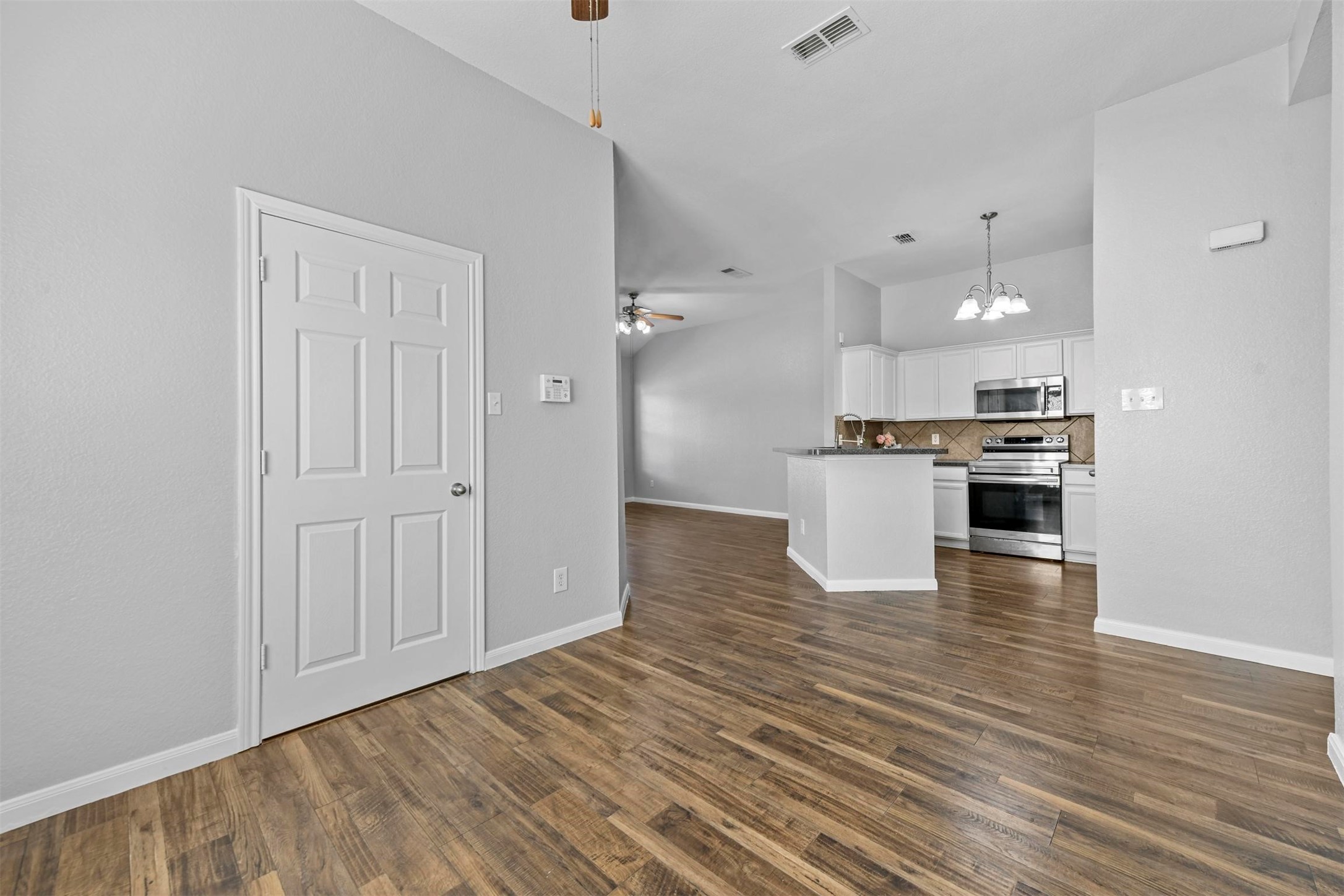 832 Walnut Street