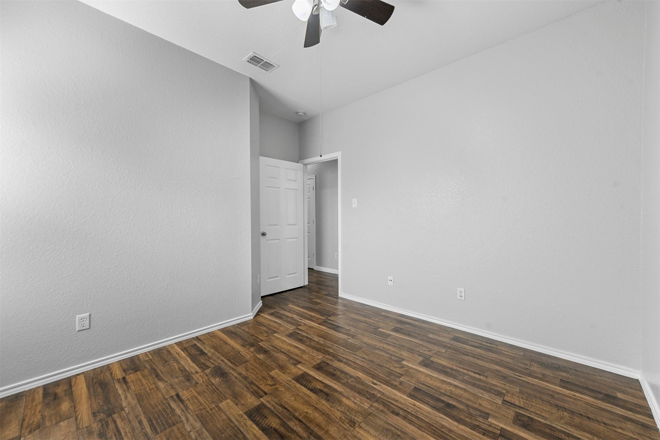 832 Walnut Street