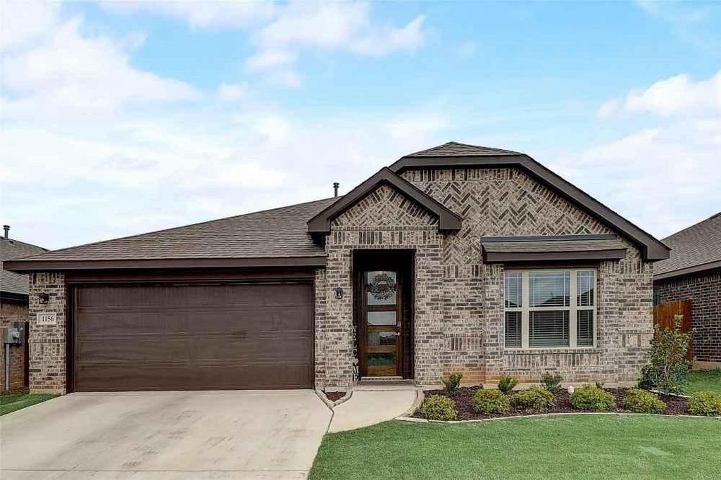 1156 Country Glen Drive