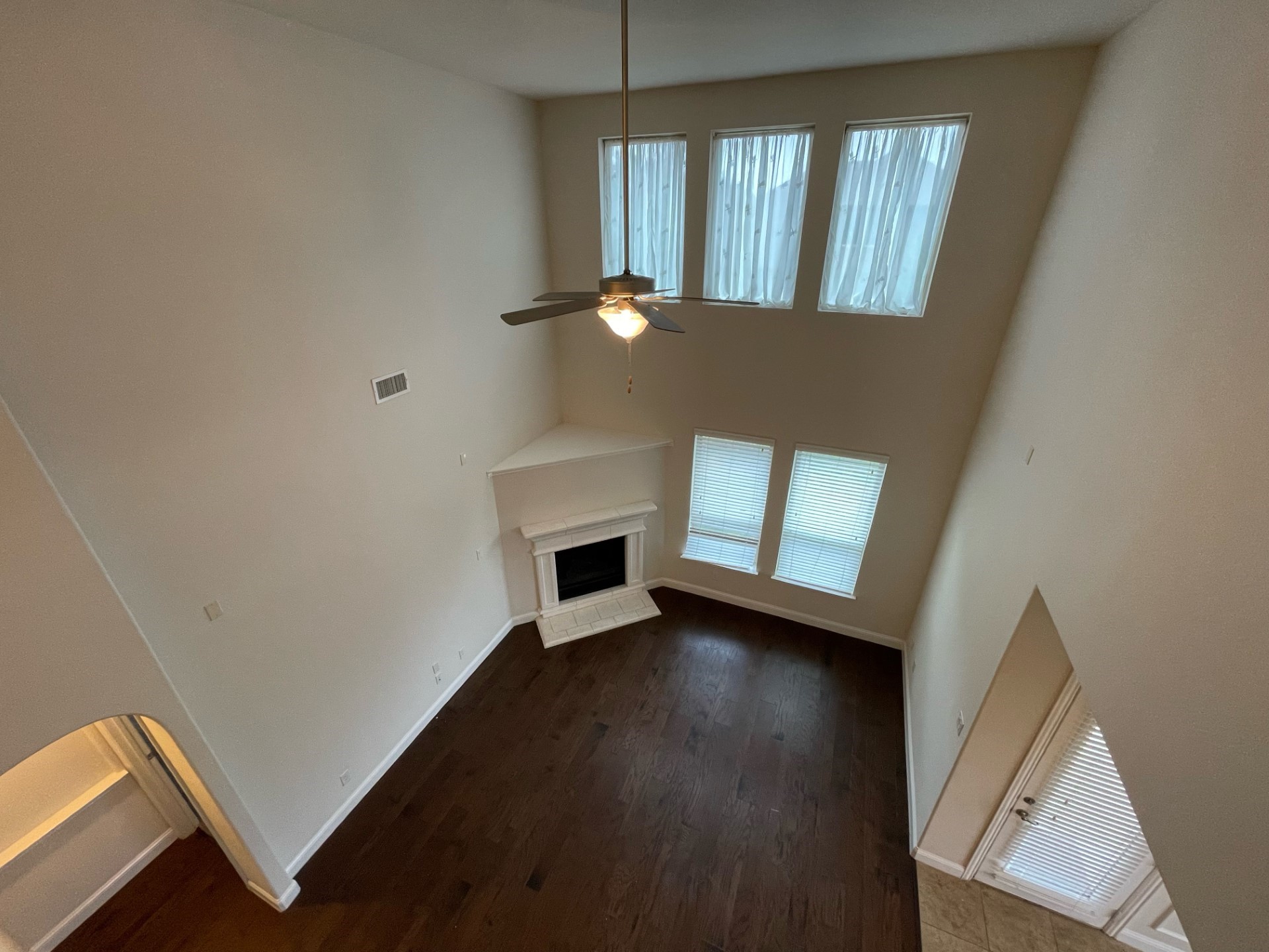 1398 Caspian Drive