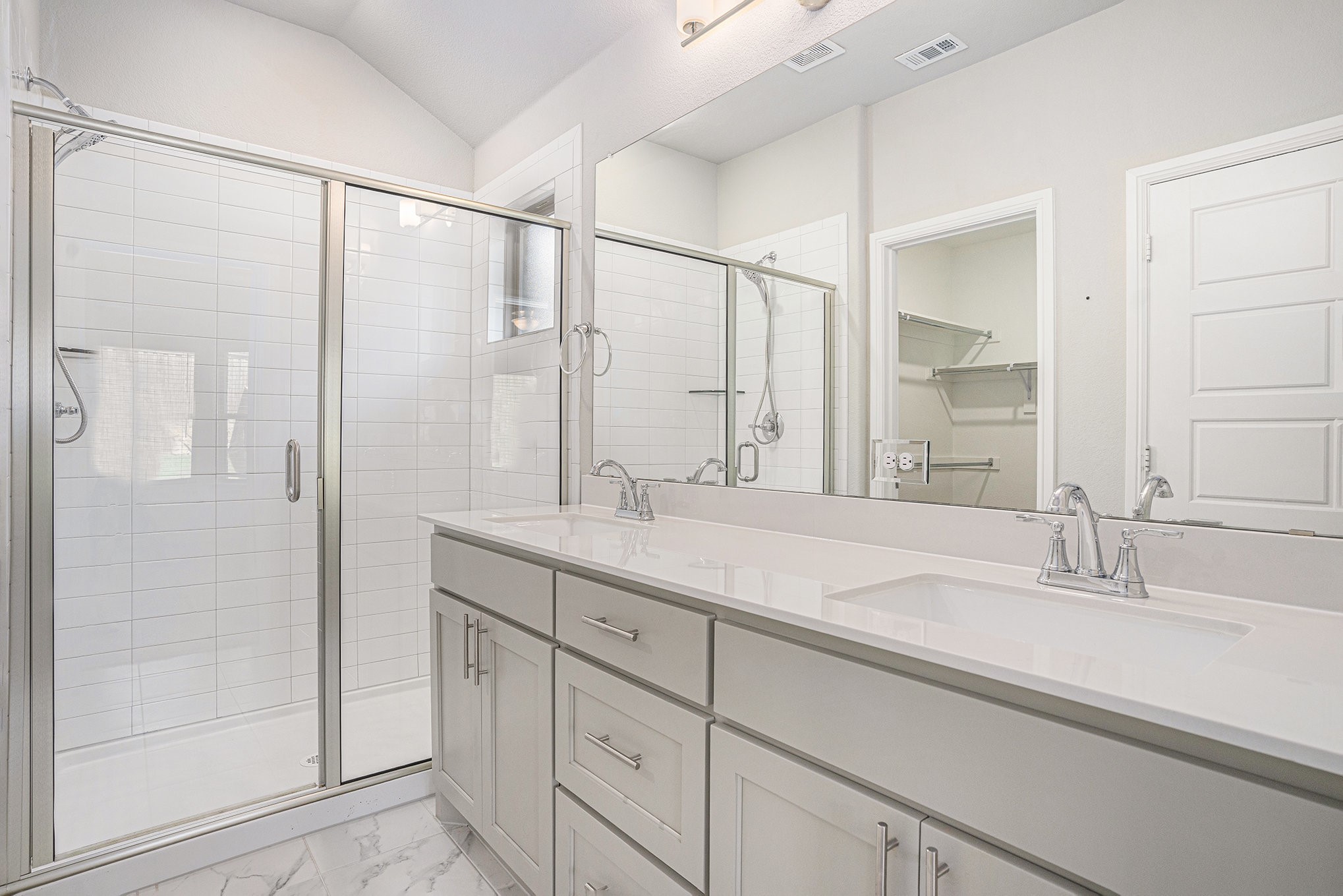 5528 Santa Elena Court