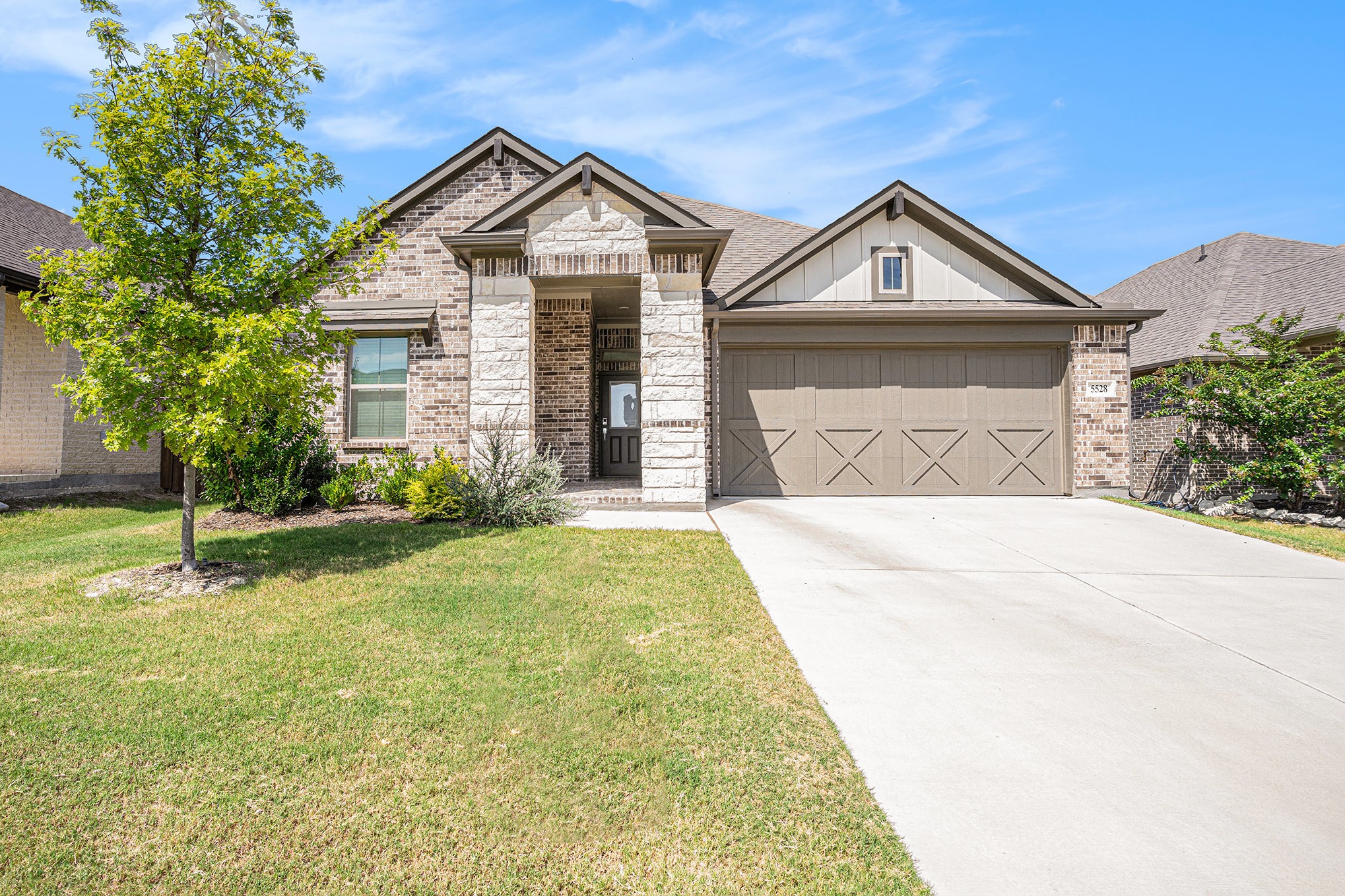 5528 Santa Elena Court