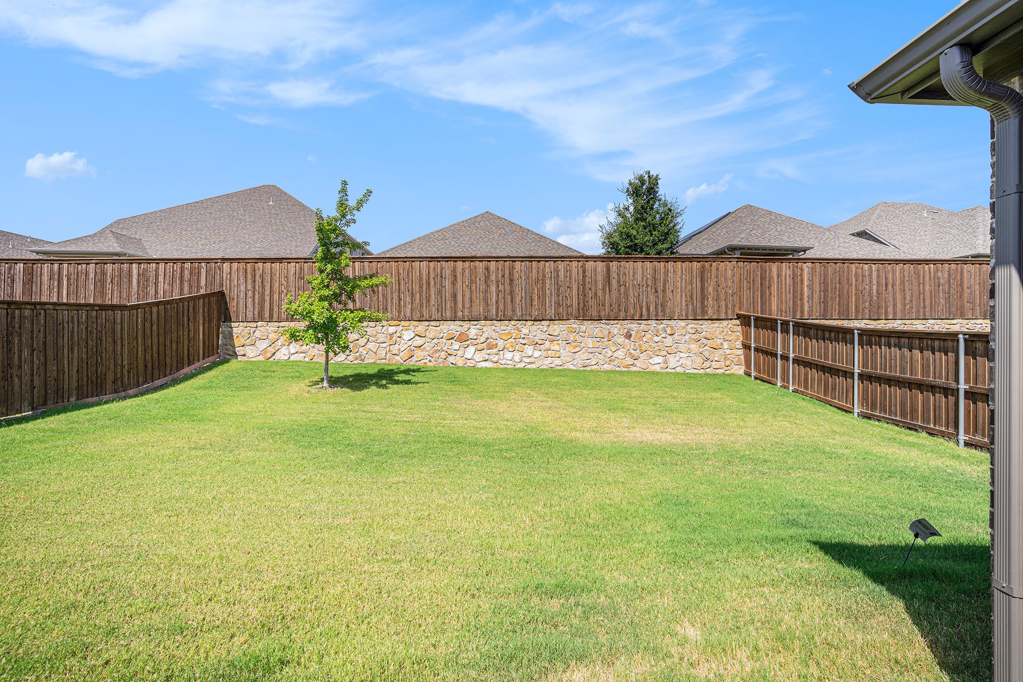 5528 Santa Elena Court