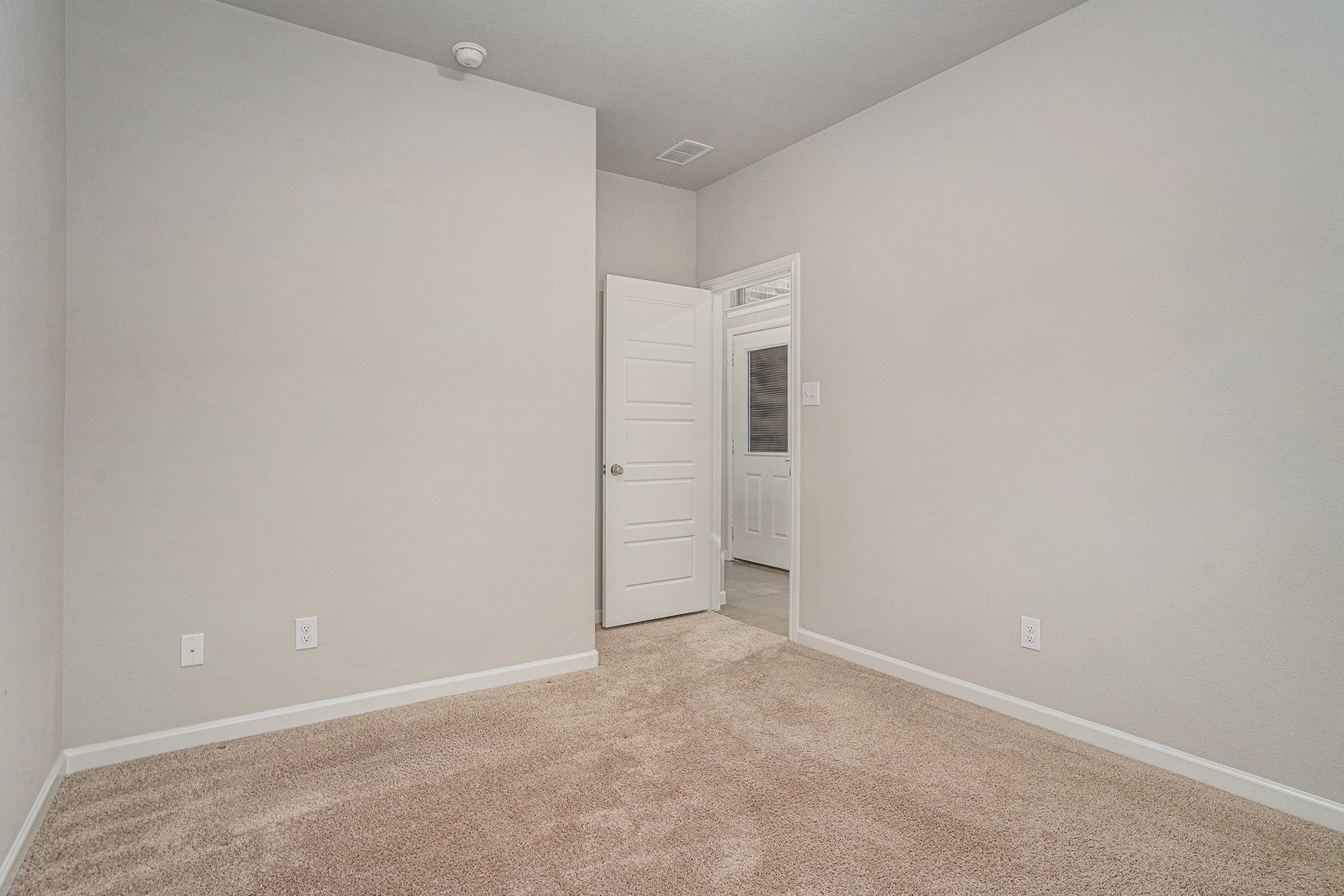 5528 Santa Elena Court
