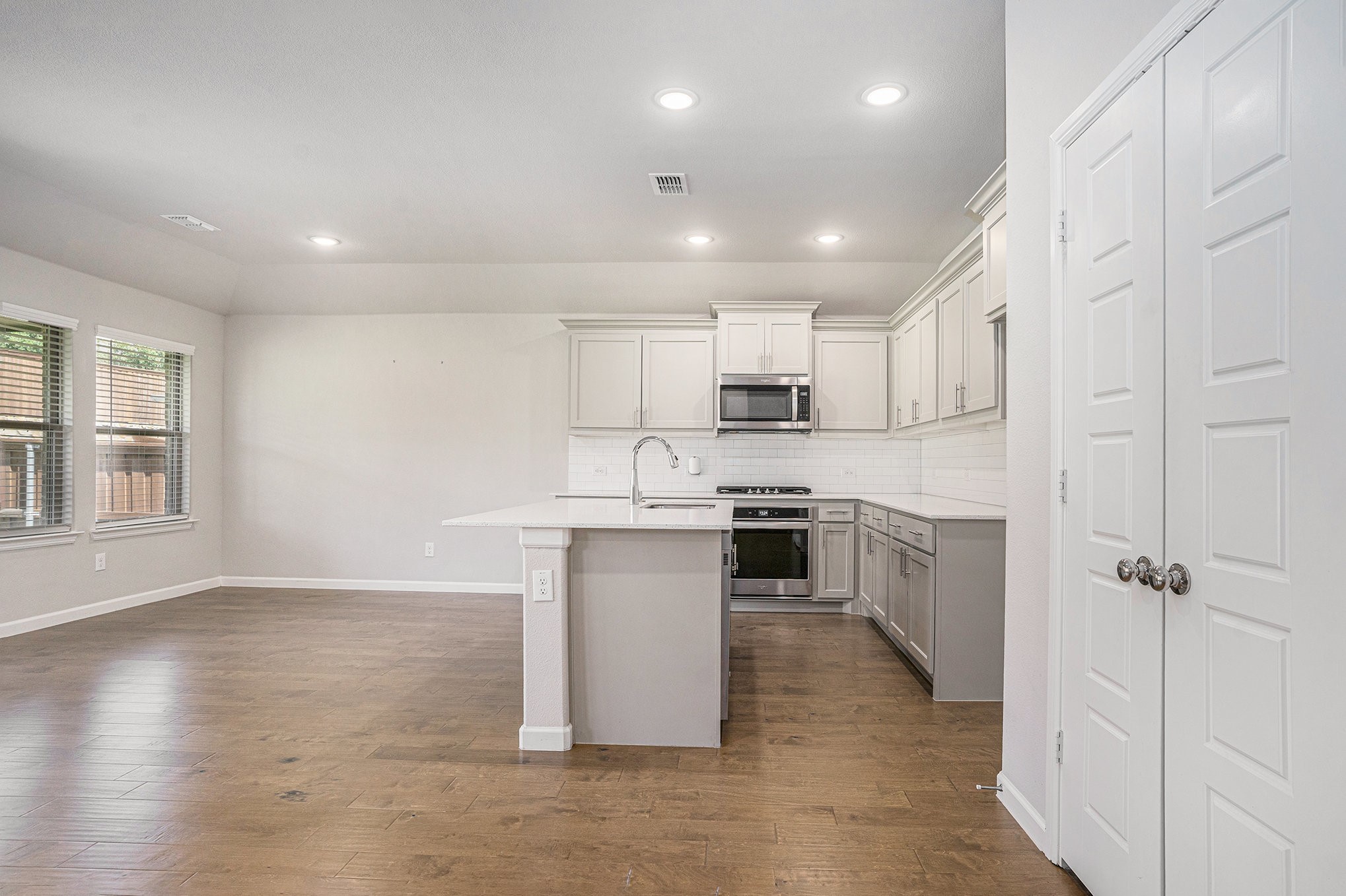 5528 Santa Elena Court