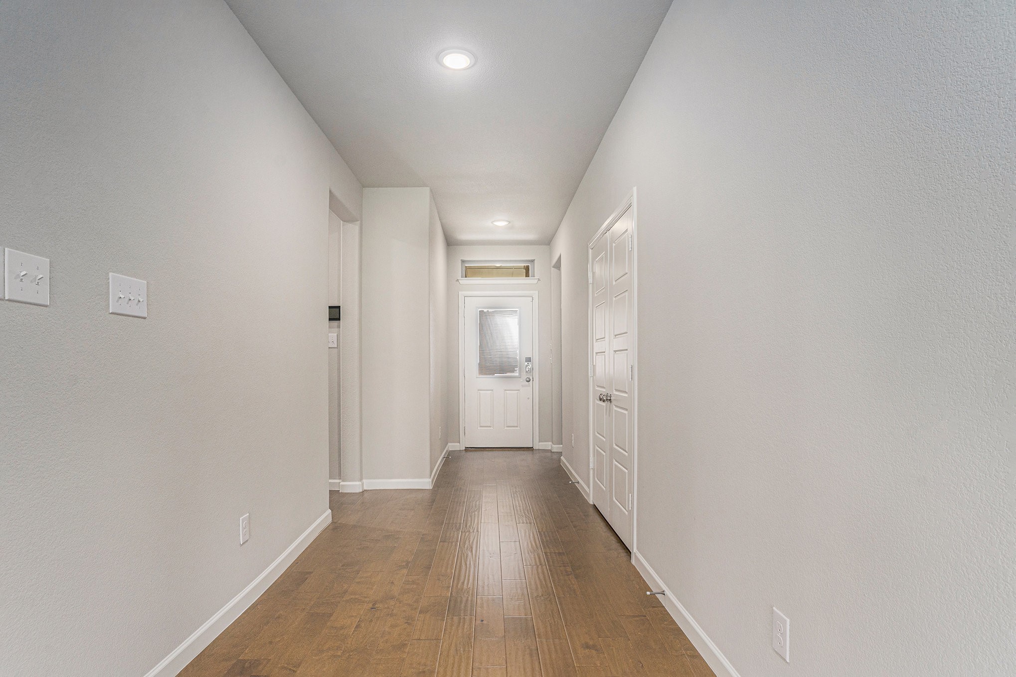 5528 Santa Elena Court