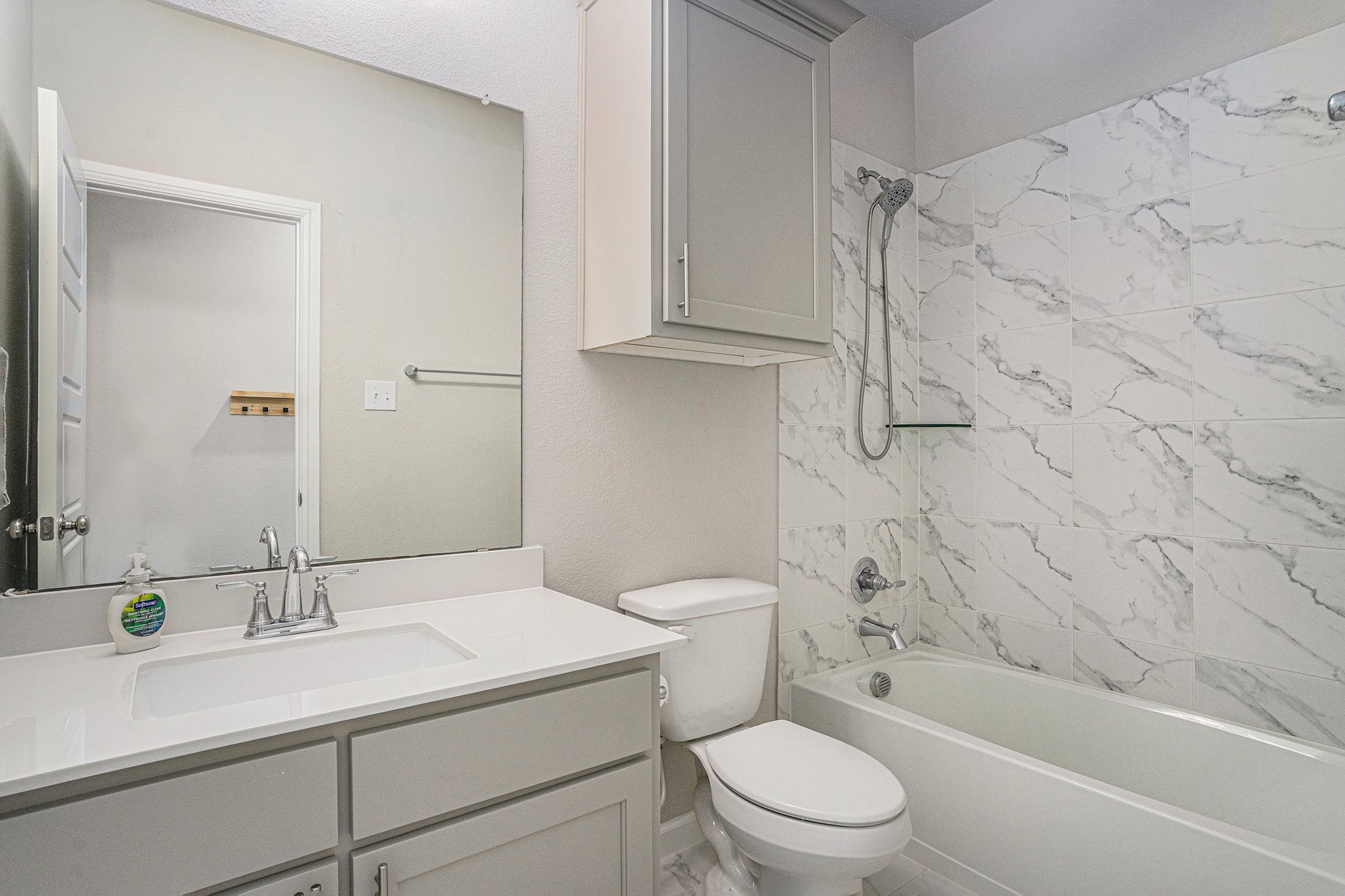 5528 Santa Elena Court