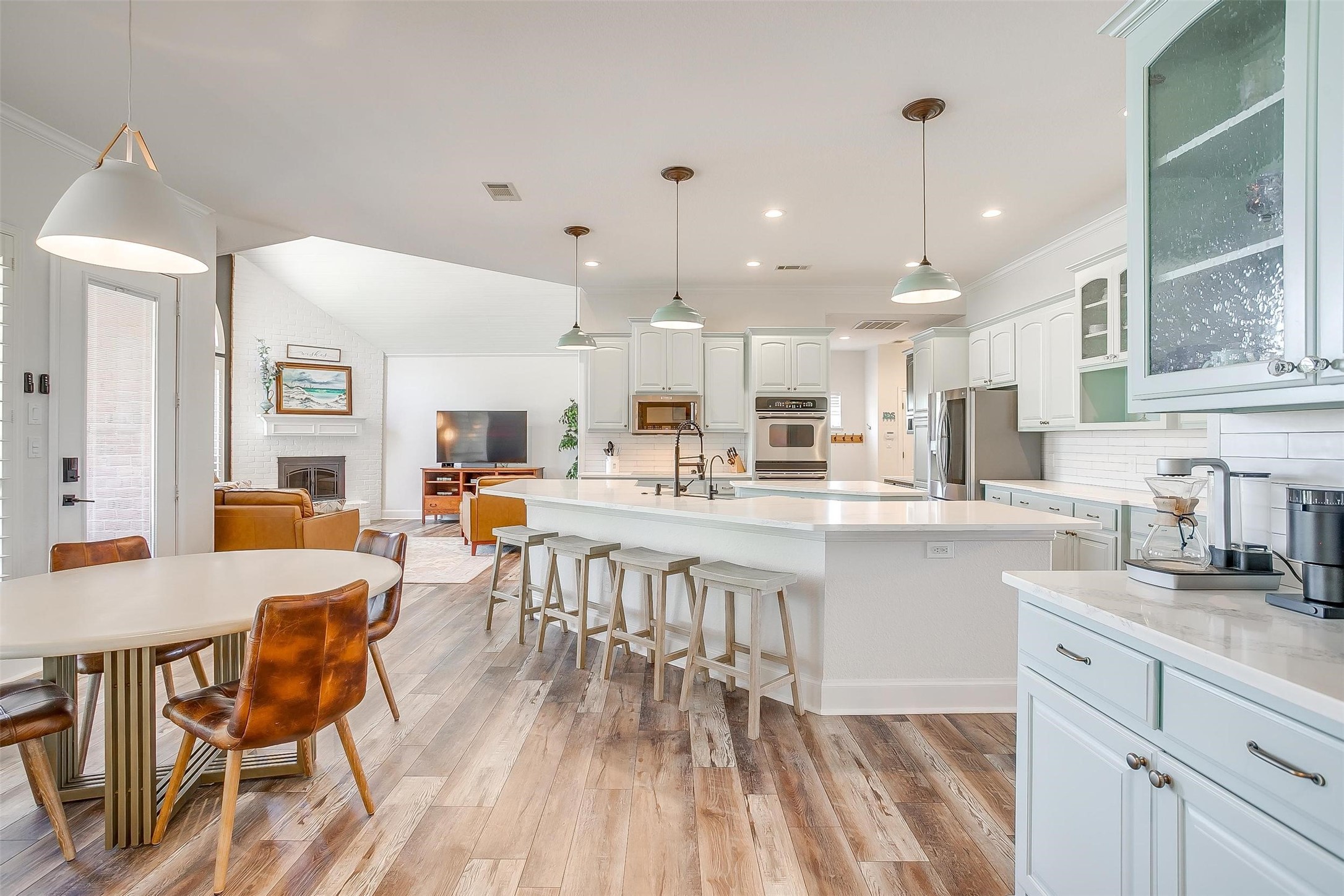 4527 Indian Tree Court