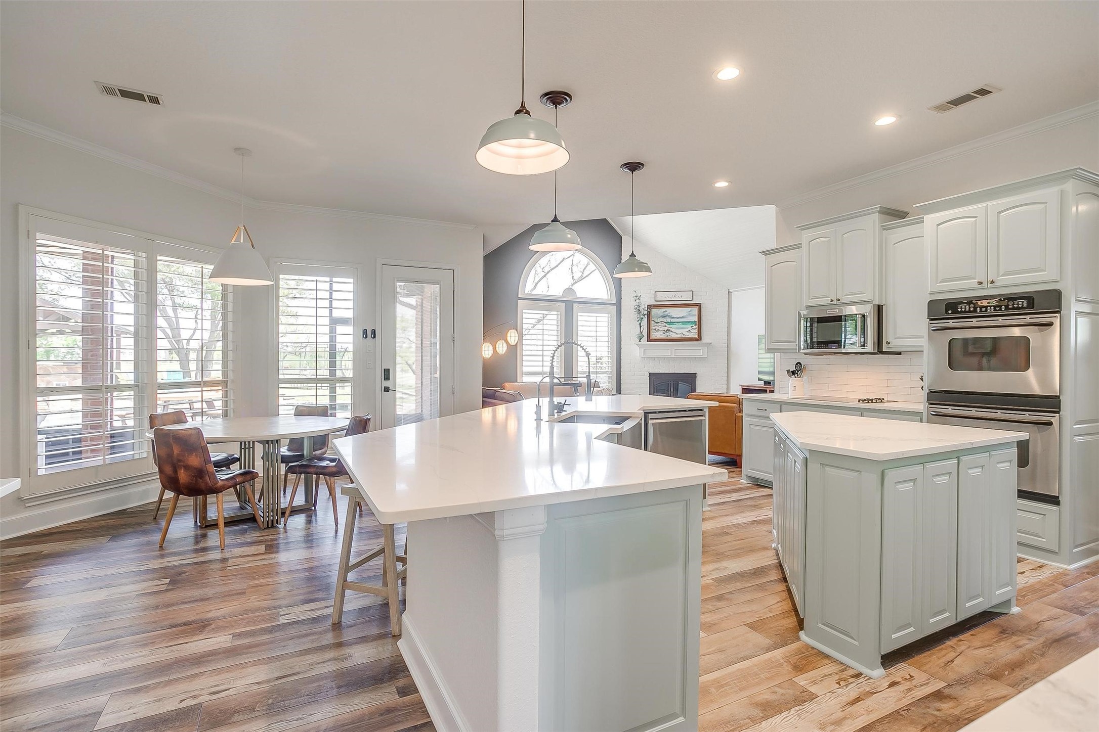 4527 Indian Tree Court