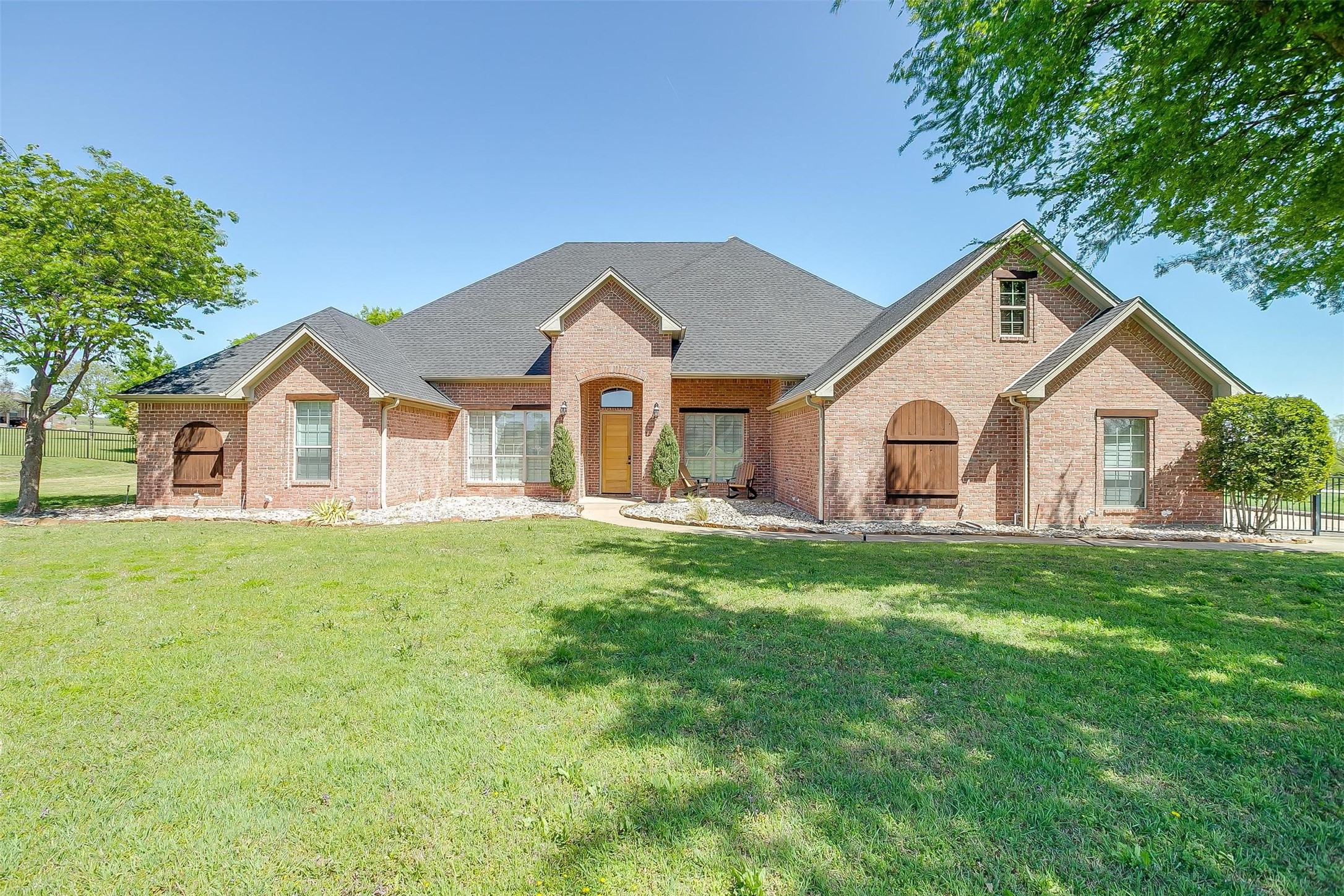 4527 Indian Tree Court