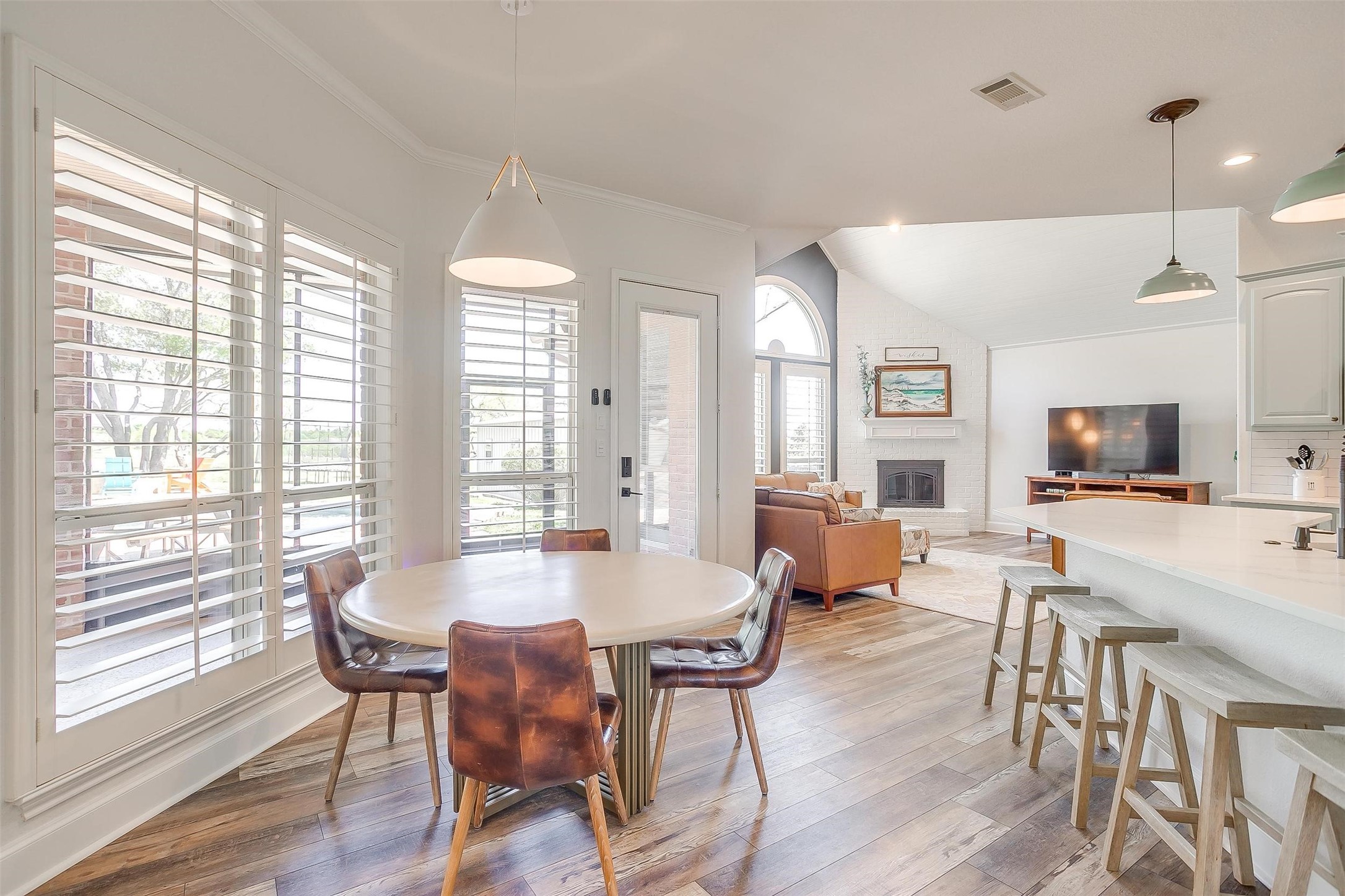 4527 Indian Tree Court