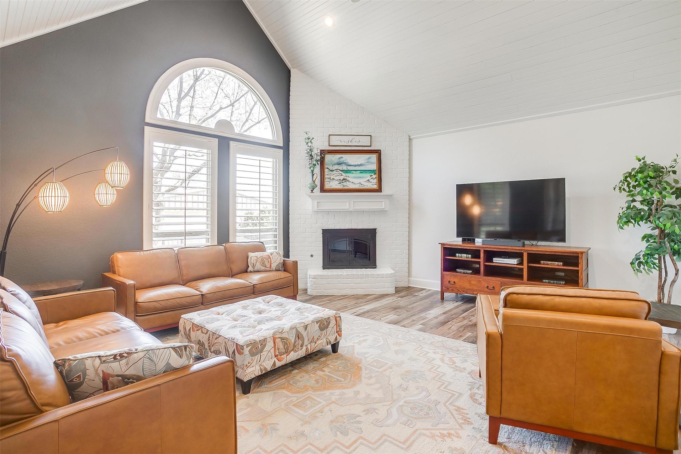 4527 Indian Tree Court