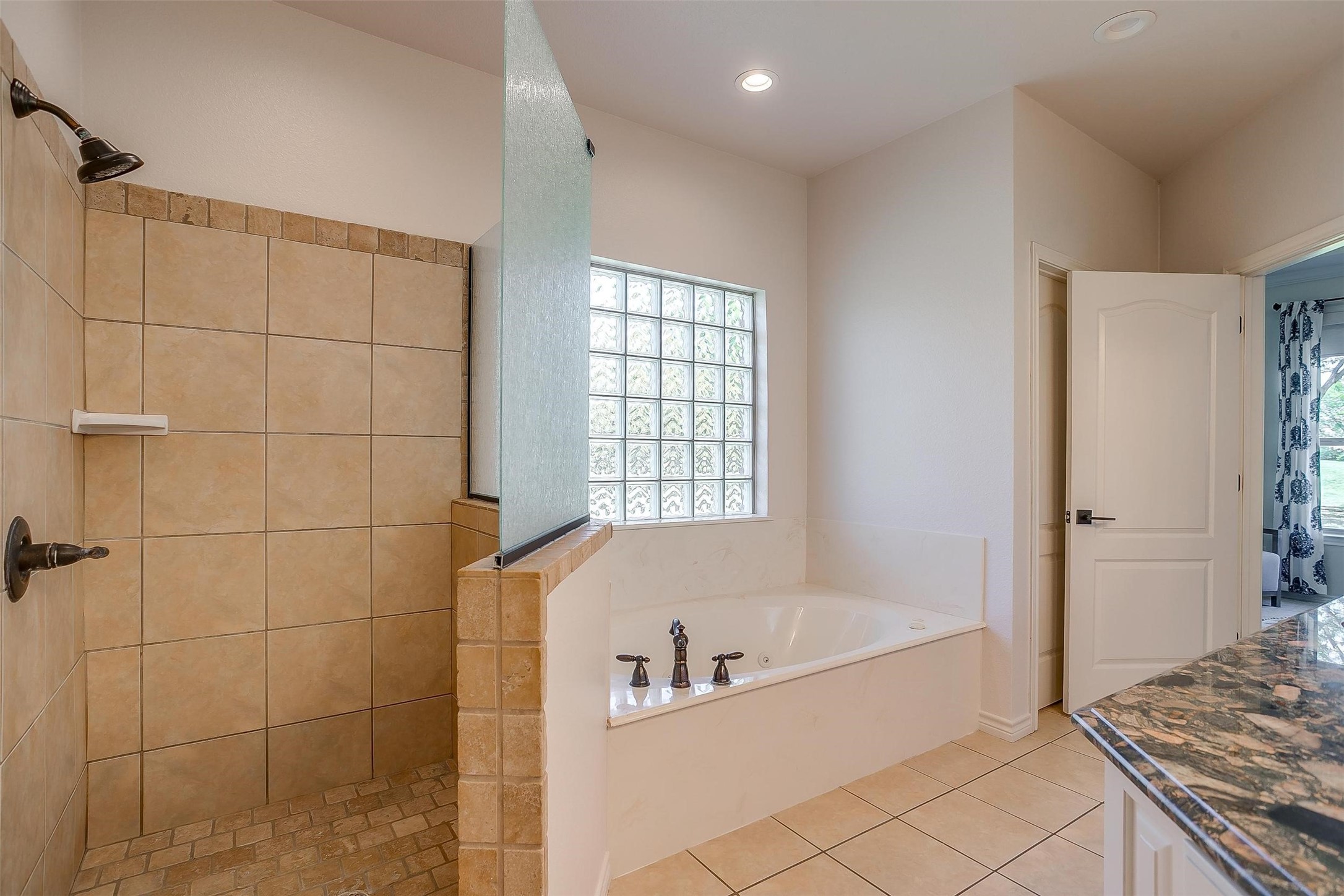 4527 Indian Tree Court