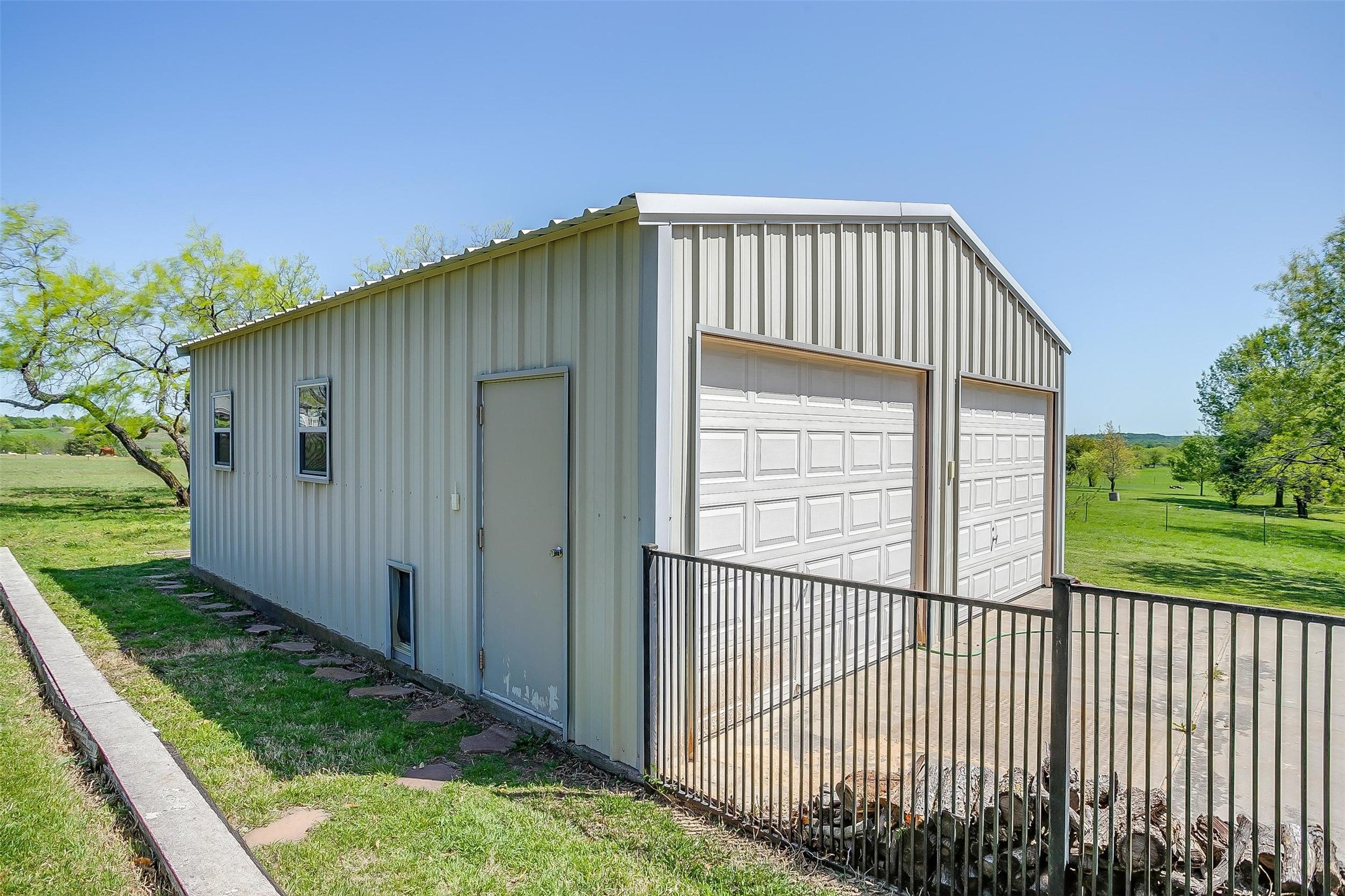 4527 Indian Tree Court