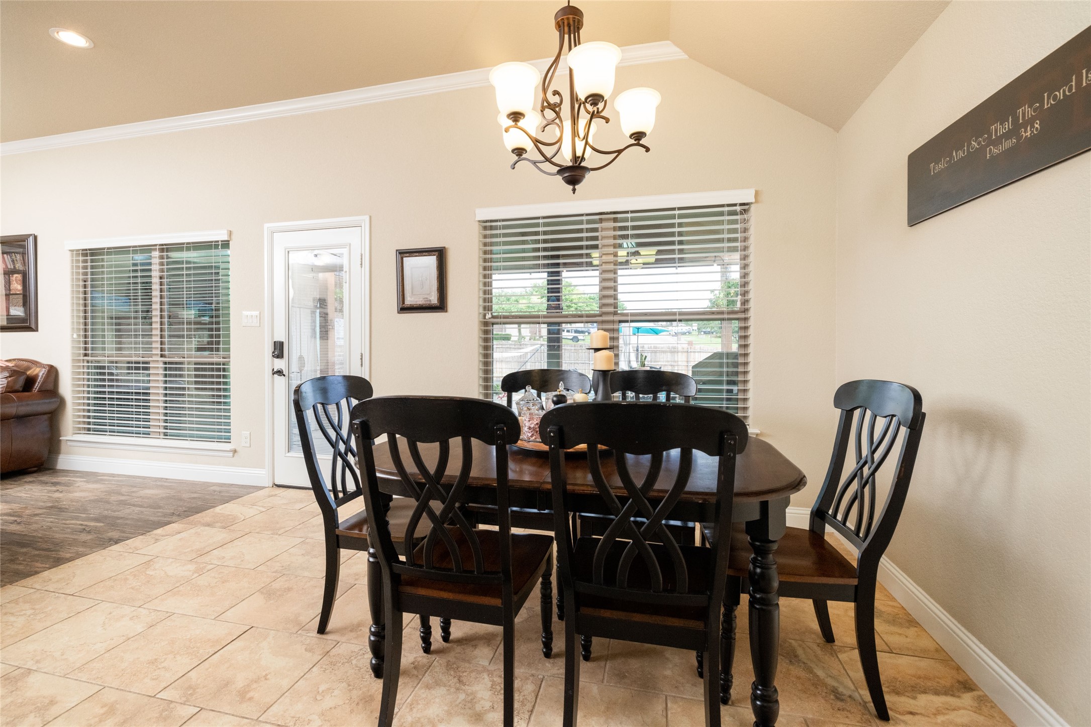 1848 Town Creek Circle