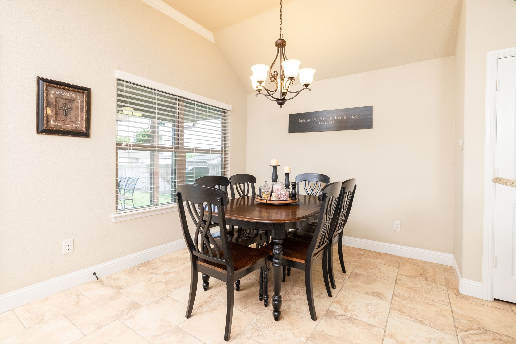 1848 Town Creek Circle