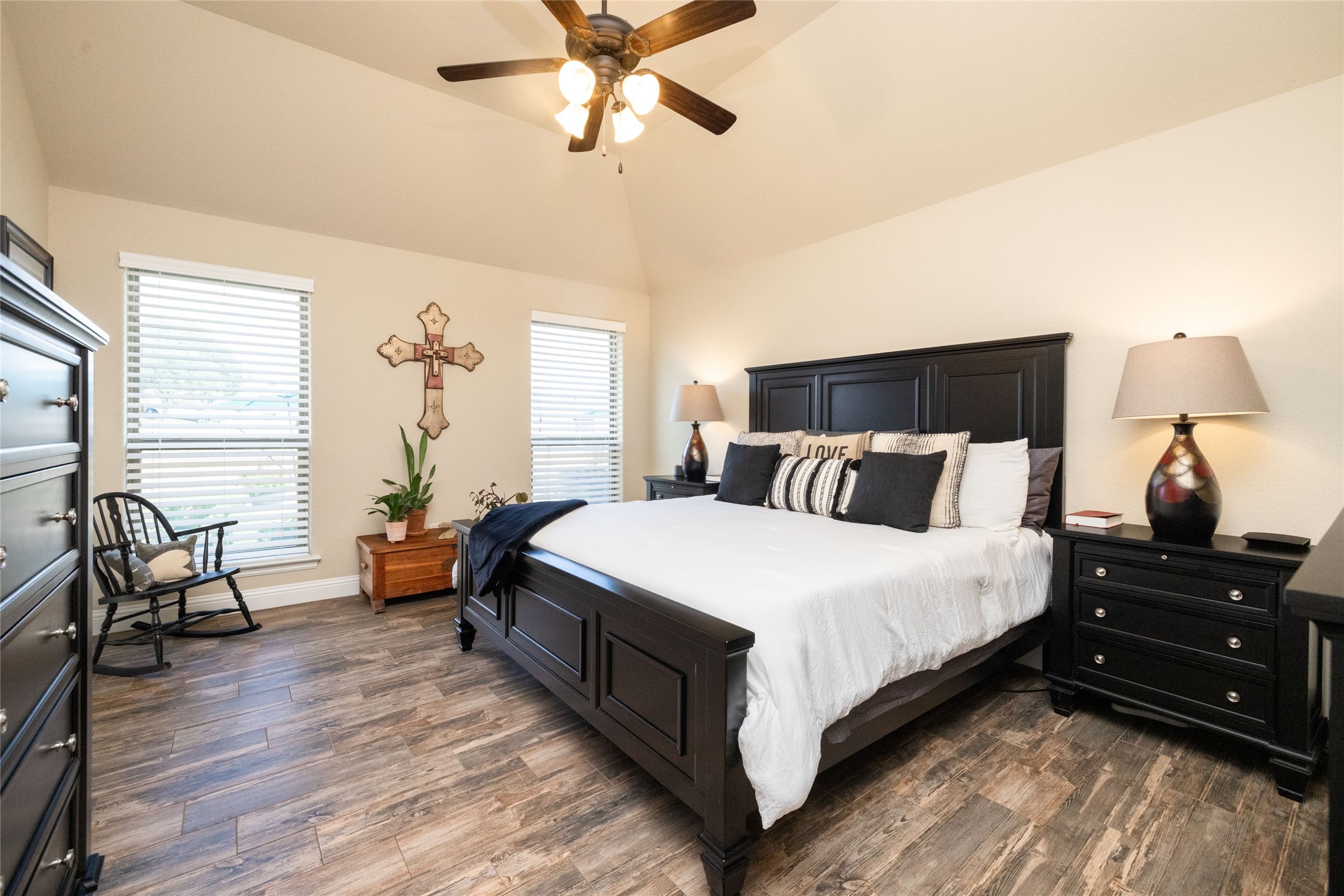 1848 Town Creek Circle
